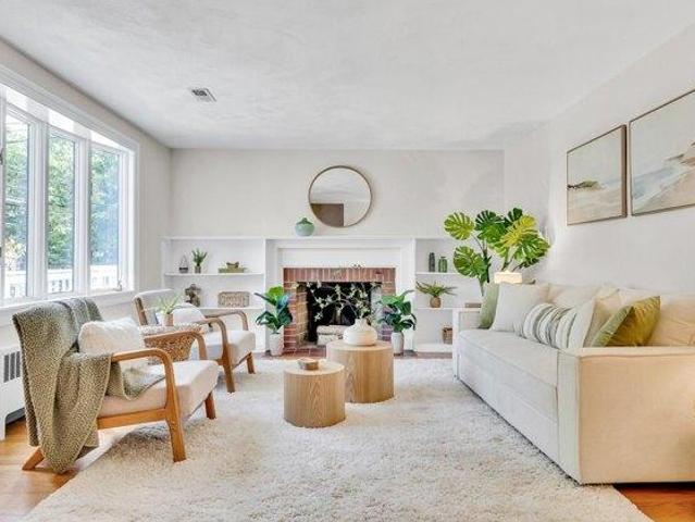 House for sale in Islington, Westwood