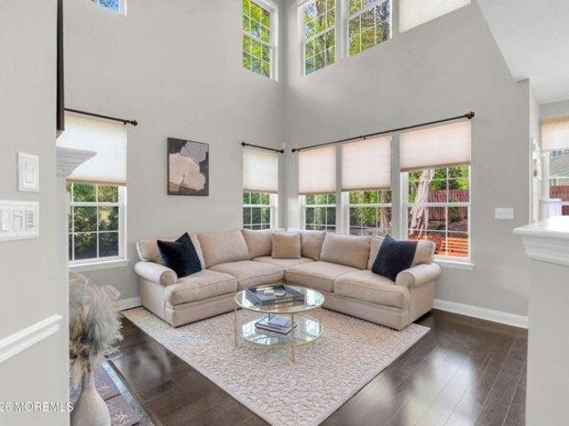 House for sale in Neshanic Station, New Jersey