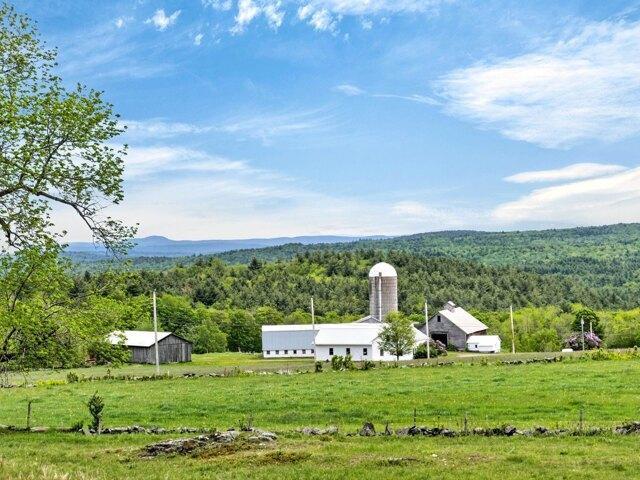 House for sale in Whitingham, Vermont