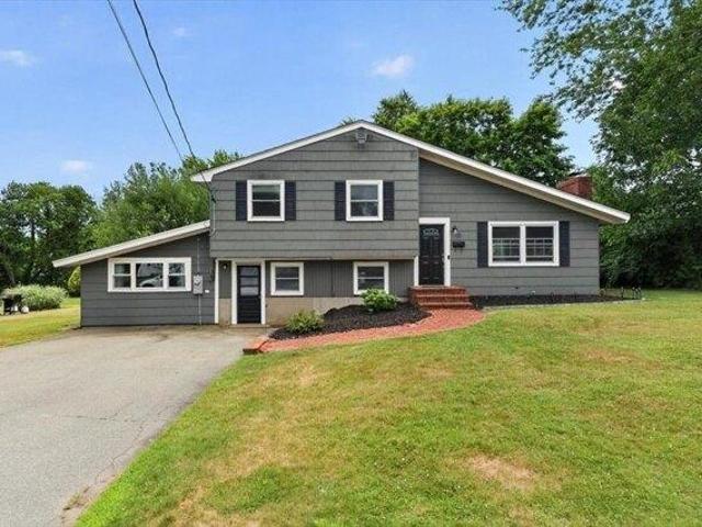 House for sale in Whitman, Massachusetts