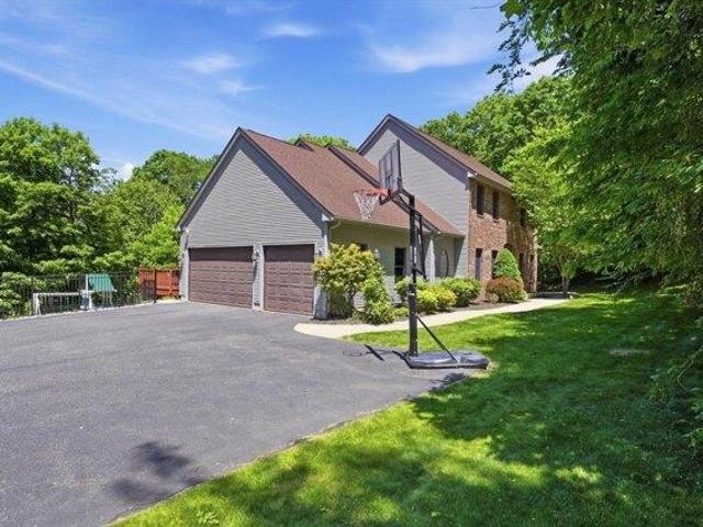 House for sale in Hampden, Massachusetts