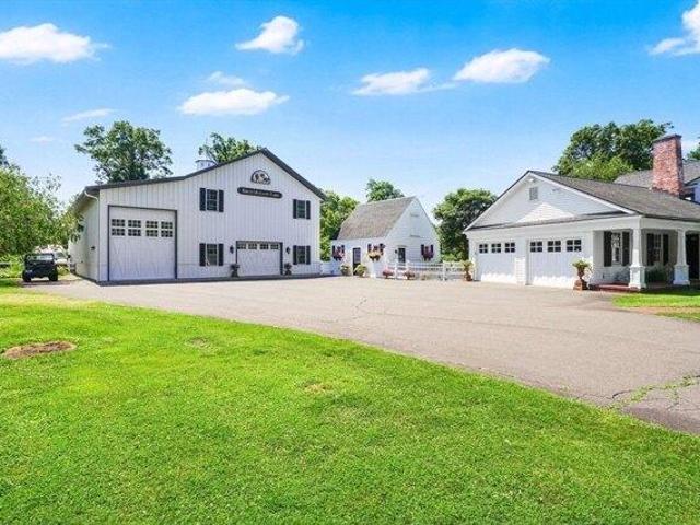 House for sale in Hampden, Massachusetts