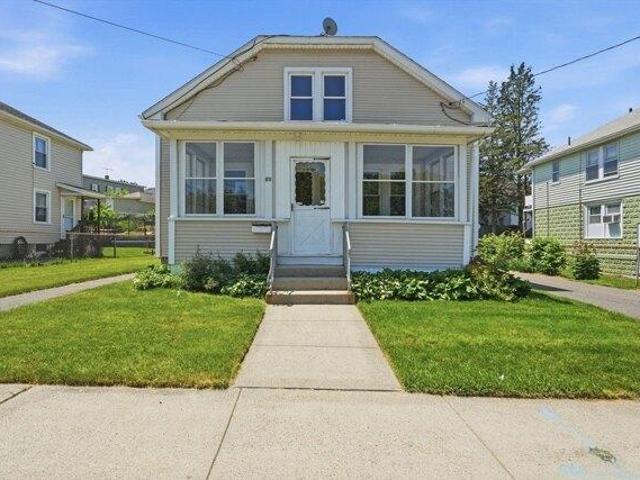 House for sale in Hampden, Massachusetts