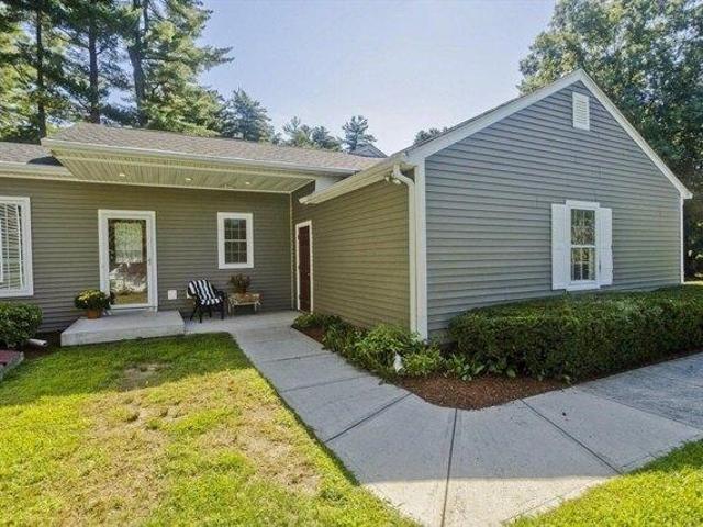 House for sale in Hampden, Massachusetts