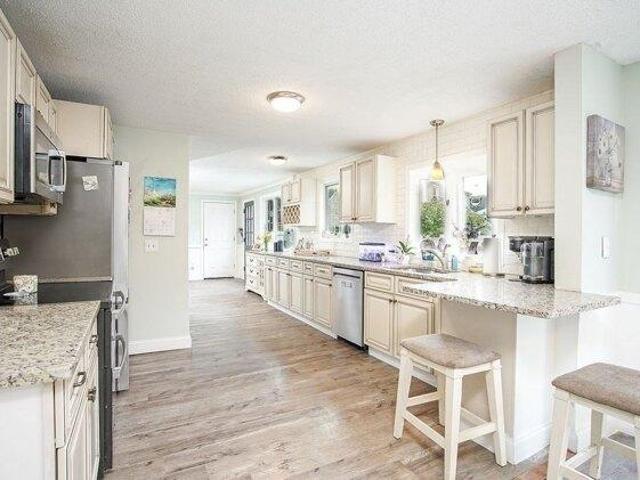 House for sale in Hampden, Massachusetts
