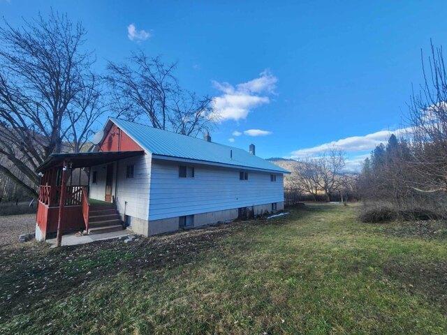 House for sale in Wilbur
