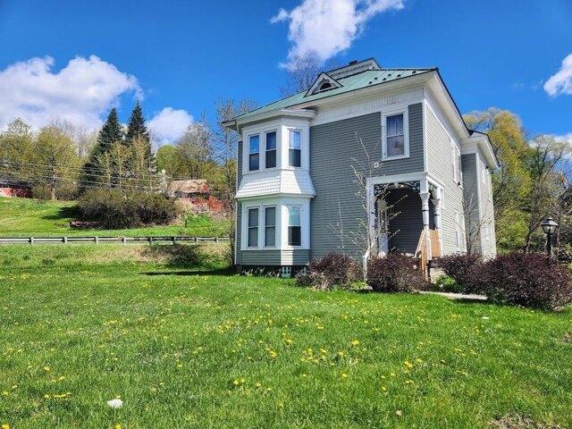 House for sale in Williamstown, Vermont