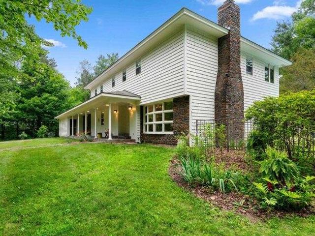 House for sale in Williston, Vermont