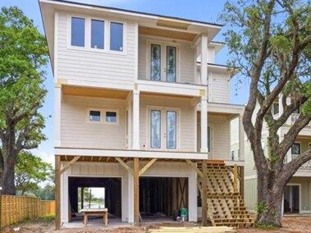 House for sale in Wilmington, North Carolina