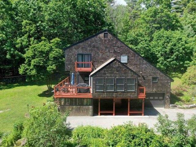 House for sale in New Hampshire