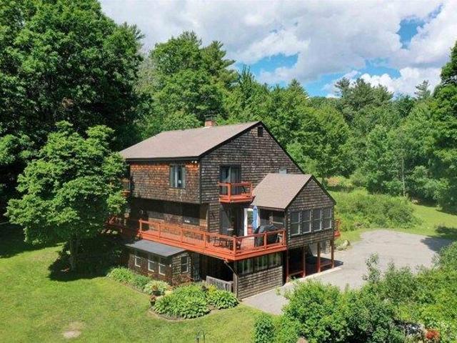 House for sale in New Hampshire