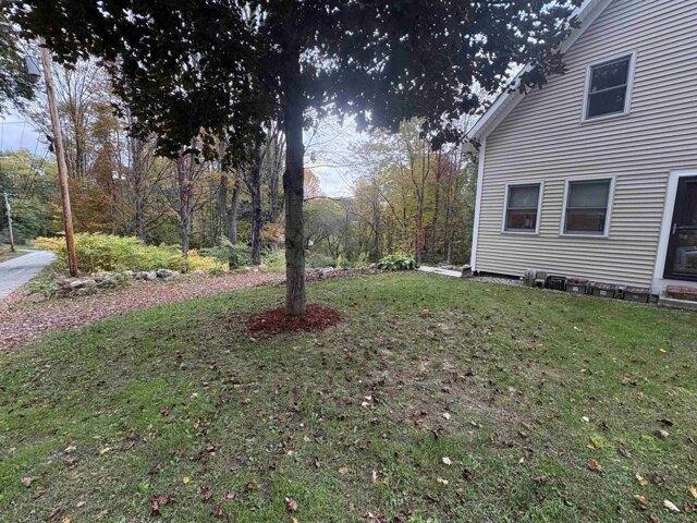 House for sale in Ashuelot, Winchester