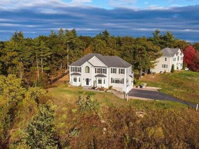 House for sale in New Hampshire