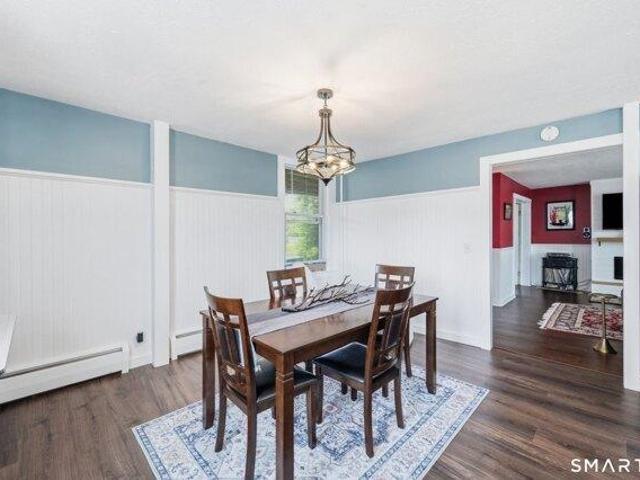 House for sale in Windsor Locks, Connecticut