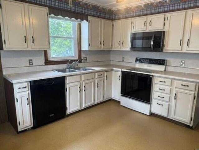 House for sale in Maine