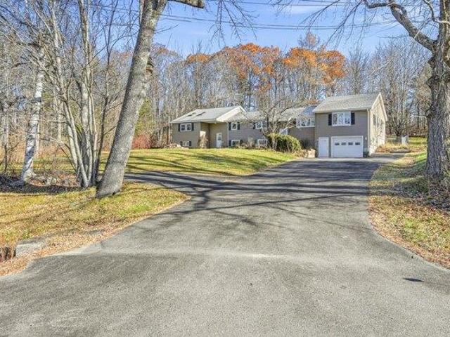 House for sale in Winthrop, Maine