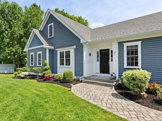 House for sale in Woburn, Massachusetts