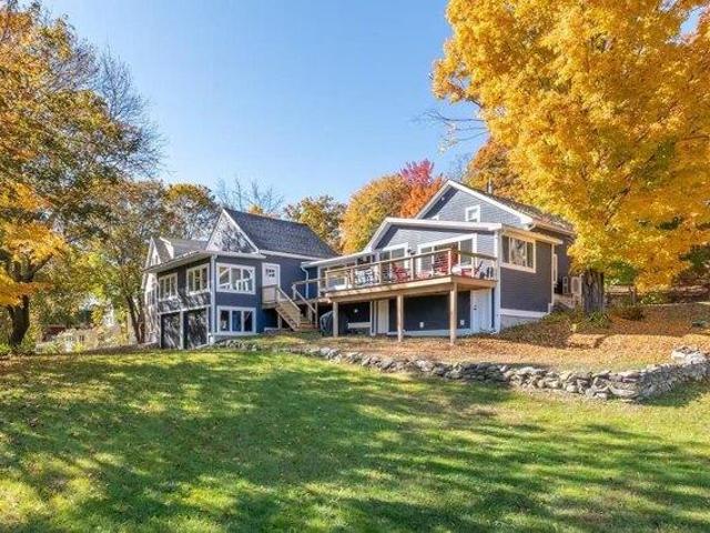 House for sale in New Hampshire