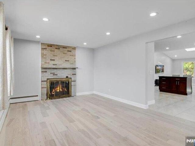 House for sale in Wood Ridge, New Jersey