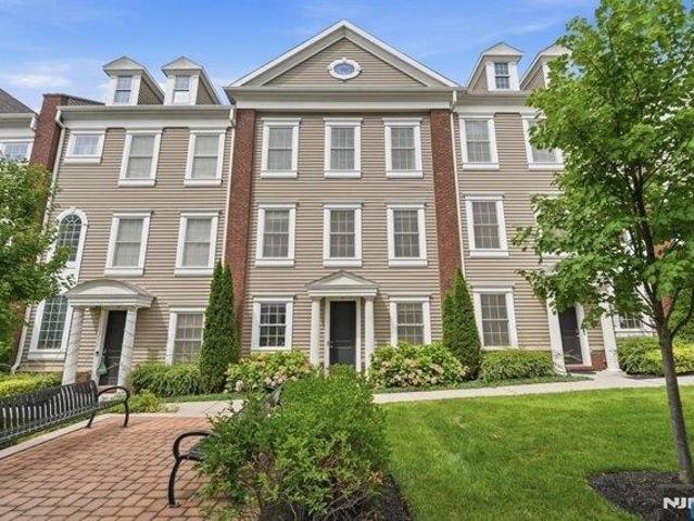 House for sale in Wood Ridge, New Jersey