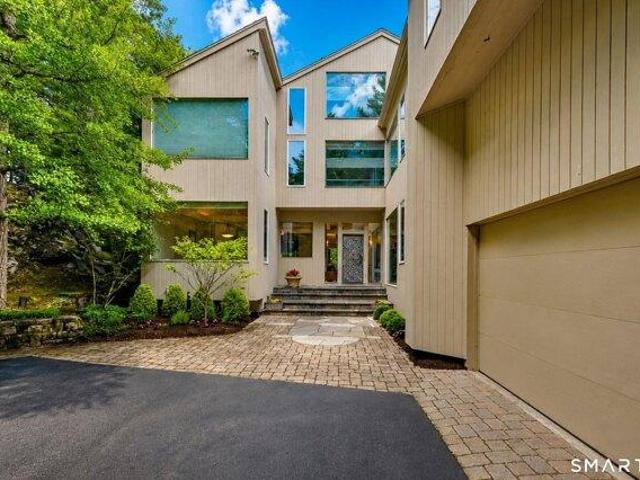 House for sale in Woodbridge, Connecticut