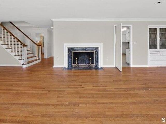 House for sale in Woodbridge, Connecticut