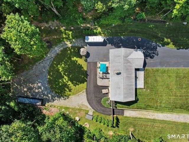 House for sale in Woodbridge, Connecticut