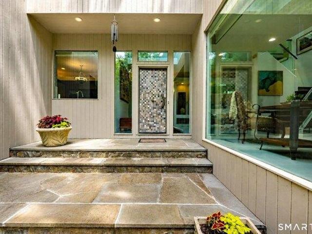 House for sale in Woodbridge, Connecticut