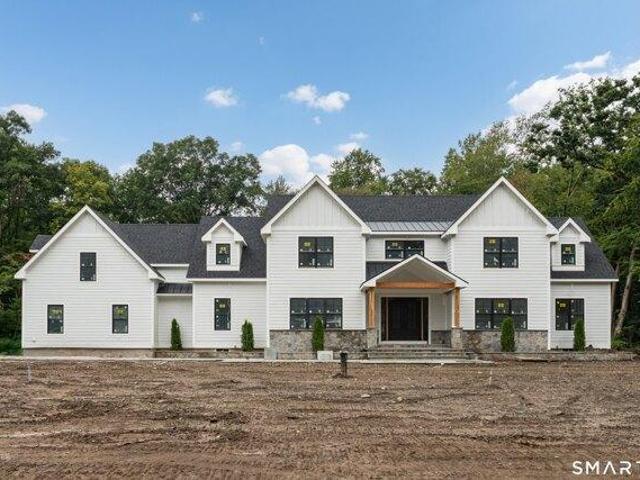 House for sale in Woodbridge, South Central Connecticut Planning Region