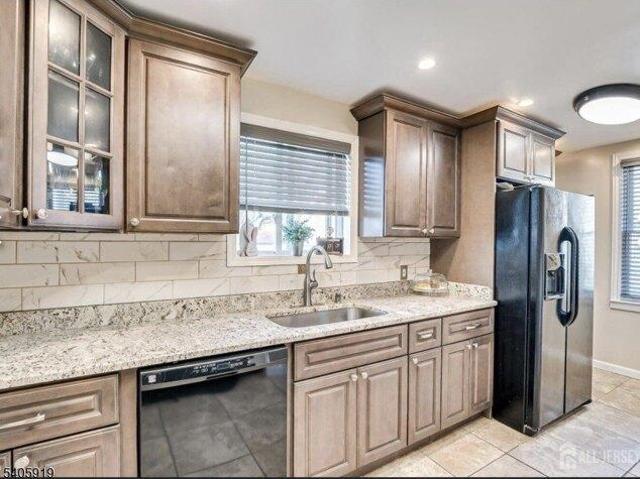 House for sale in Avenel, New Jersey