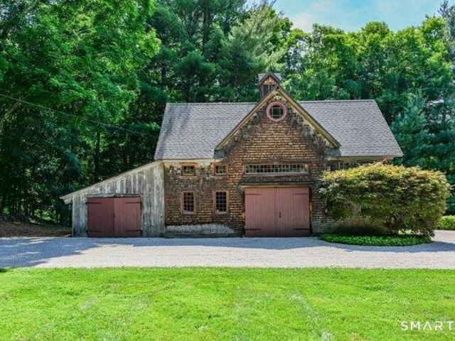 House for sale in Woodbury, Connecticut
