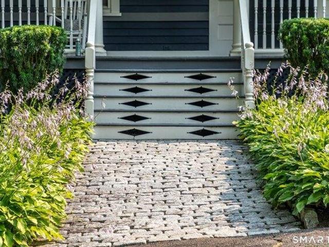 House for sale in Woodbury, Connecticut