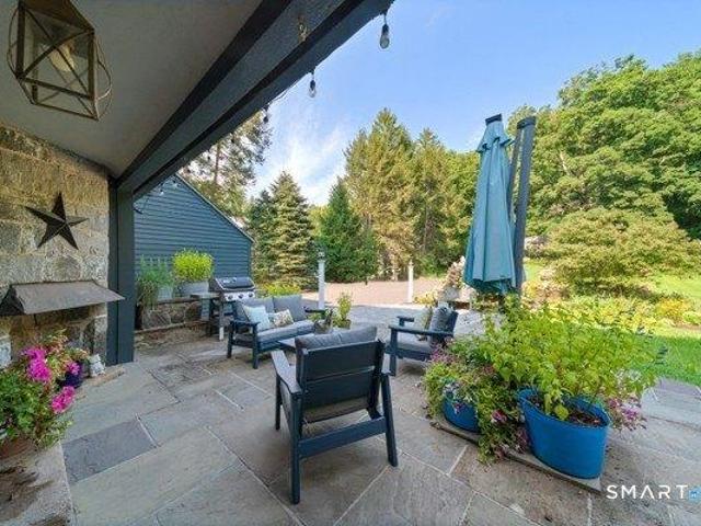 House for sale in Woodbury, Connecticut