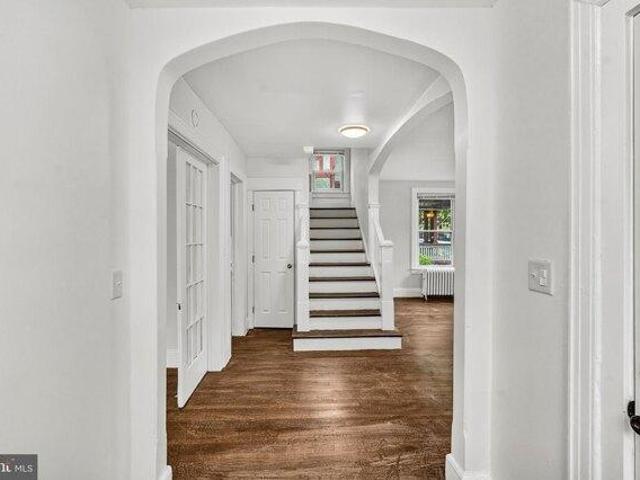House for sale in Woodbury, New Jersey
