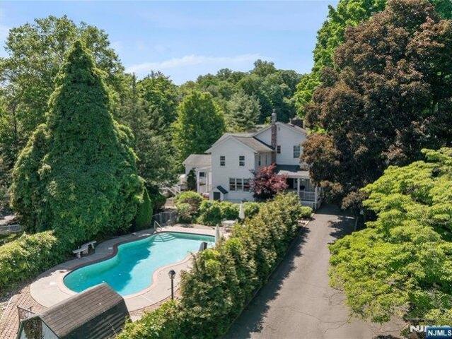 House for sale in Hillsdale, New Jersey