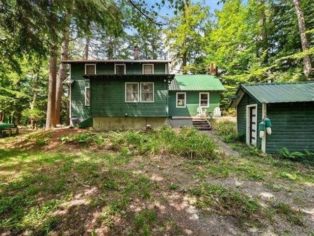 House for sale in Oneida, New York