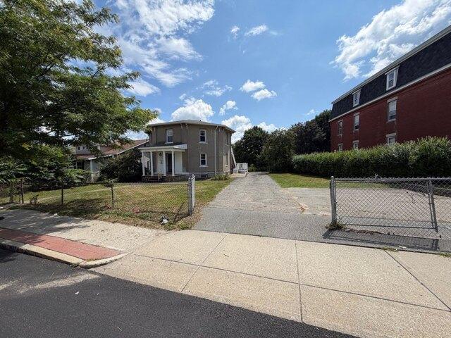 House for sale in Bloomingdale, Worcester