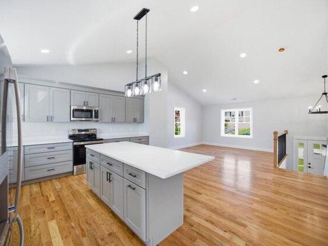 House for sale in Hamilton, Worcester