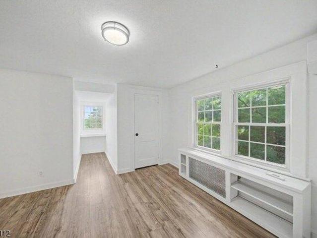 House for sale in Wyckoff, New Jersey