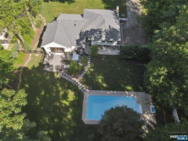 House for sale in Wyckoff, New Jersey