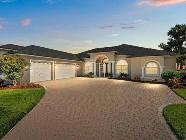 House for sale in Yalaha, Florida