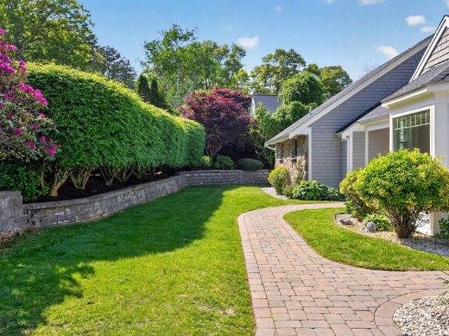 House for sale in Barnstable