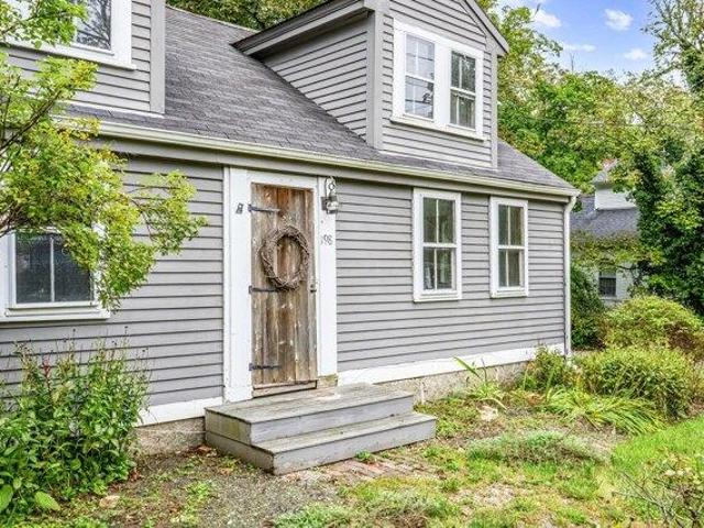 House for sale in Yarmouth Port, Yarmouth