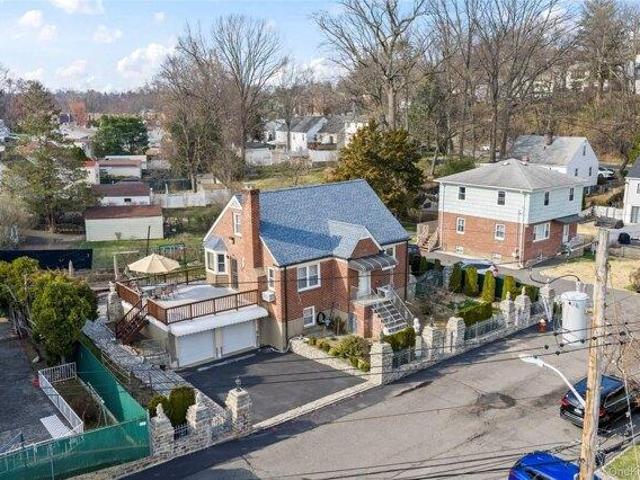 House for sale in Glenwood, New York