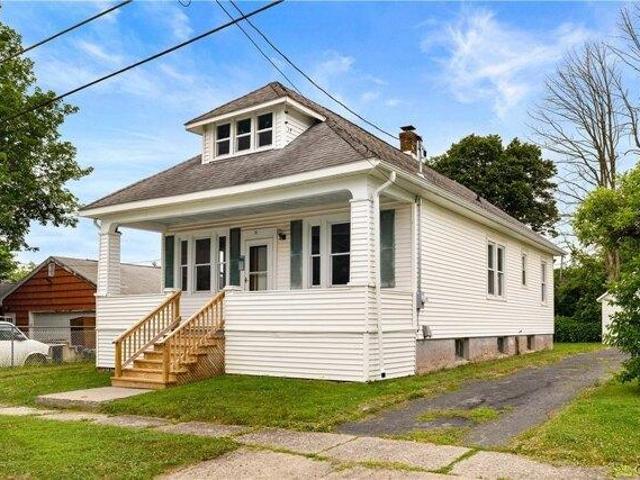 House for sale in Oneida, New York