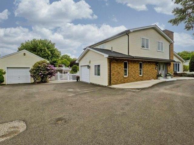 House for sale in Hampden, Massachusetts