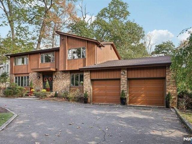 House for sale in Alpine, Bergen County