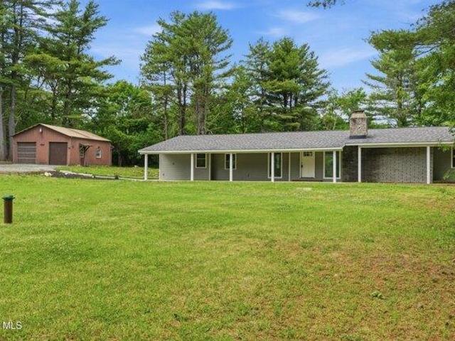 House for sale in Guilderland, New York