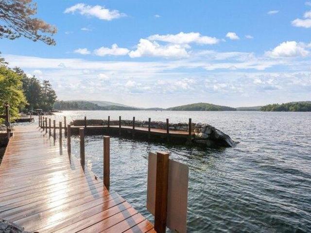 House for sale in Rum Point, Alton