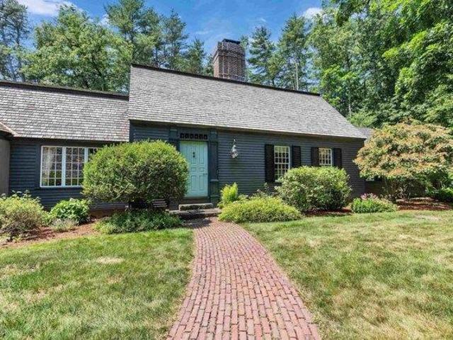 House for sale in New Hampshire